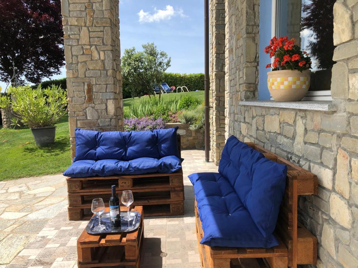 Апартаменты La Casa Blu Montegrosso d'Asti Экстерьер фото